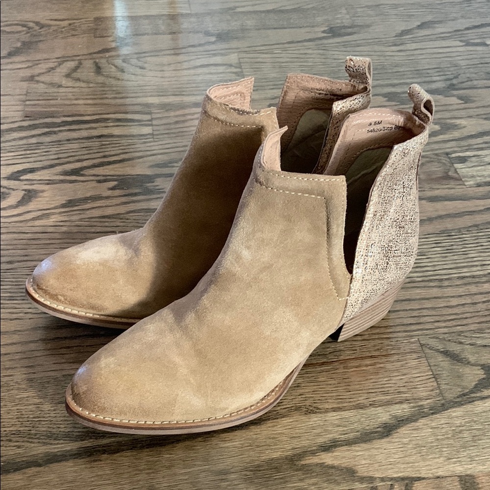 Diba True Tan Suede Gold Ankle Boots